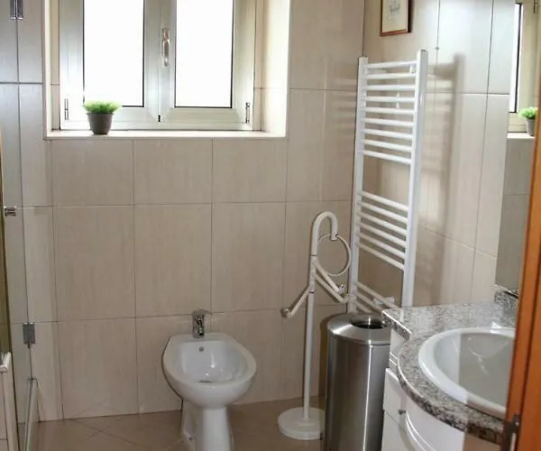 펜션 'casa Do Afonso' 에스포센데